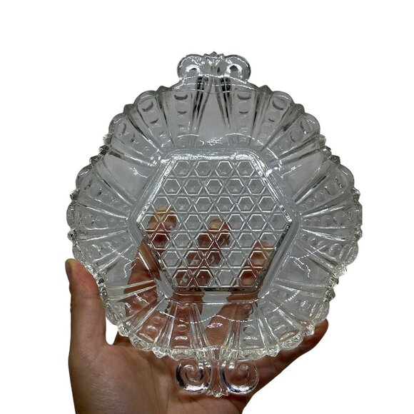 VTG Hexagon Clear Glass Relish Candy Dish 7" Double Handle Honeycomb Pattern - Picture 1 of 5